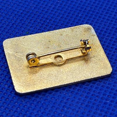 TROLLEY SQUARE SOUVENIR PIN