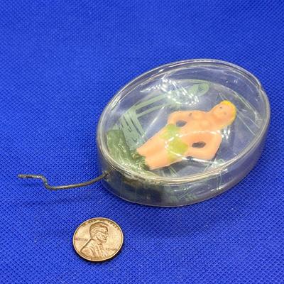 VINTAGE HAWAII HULA GIRL NOVELTY HIPS SWIVEL