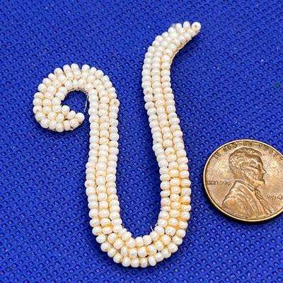 VINTAGE LETTER â€œVEEâ€ BEADED MONOGRAM
