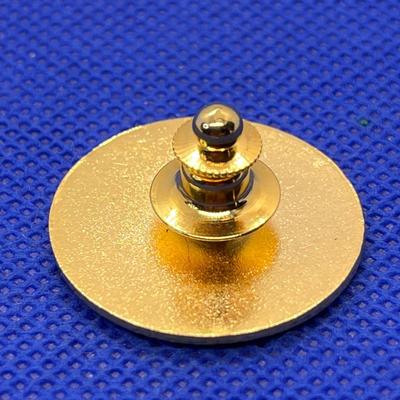 ENAMELED PAW PRINT PIN BACK BUTTON