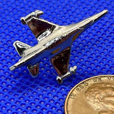FIGHTER JET LAPEL PIN