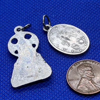VINTAGE JESUS CHARM +MOTHER MARY CHARM
