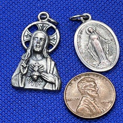 VINTAGE JESUS CHARM +MOTHER MARY CHARM