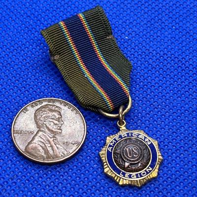 VINTAGE AMERICAN LEGION SMALL MEDAL w/ RIBBON