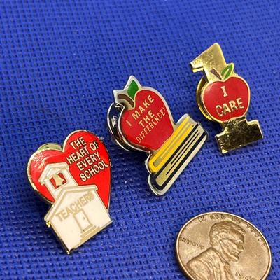 TEACHER APPLE THEME PINS x 3