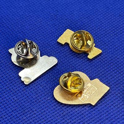 TEACHER APPLE THEME PINS x 3