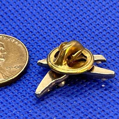 VINTAGE SWALLOW BIRD PIN w/ TINY PEARLS