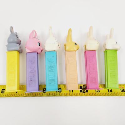 6 EASTER BUNNY BUNDLE OF COLLECTABLE PEZ DISPENSERS