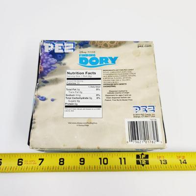 NEW IN PKG - DISNEY PIXAR FINDING DORY COLLECTABLE PEZ DISPENSERS