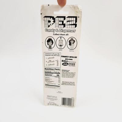 DISNEYS ALADDIN (LOOSE) & GENIE (NIP) COLLECTABLE PEZ DISPENSERS