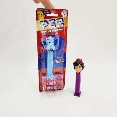 DISNEYS ALADDIN (LOOSE) & GENIE (NIP) COLLECTABLE PEZ DISPENSERS