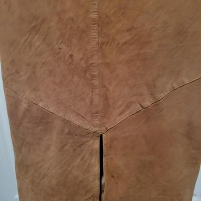 MGM studio's wardrobe dept sale 80's Georeous fully lined Novello -Bloom Suede size 10, 2 piece suit