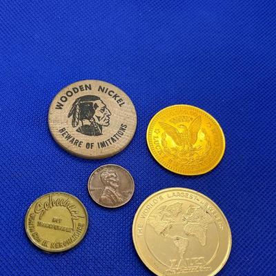 ADVERTISING TOKENS- READERS DIGEST, 3M, ZALES, SHUBACHS