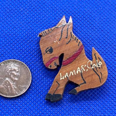 VINTAGE WOODEN DONKEY PIN LAMAR COLORADO