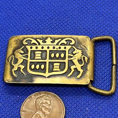 VINTAGE CREST SHEILD BELT BUCKLE