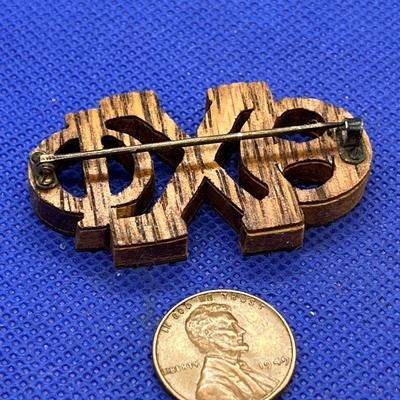 GREEK WOODEN CUT OUT PIN PHI CHI THETA