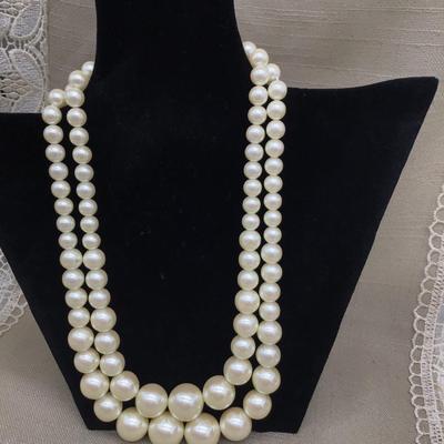 Beautiful double strand, faux, pearl Fashion , necklace