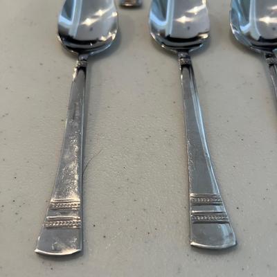 42 piece International Stainless China Set