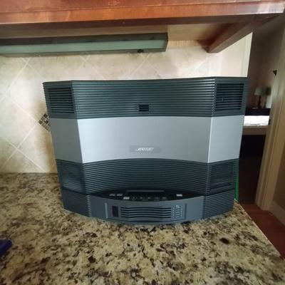 BOSE ACOUSTIC WAVE MUSIC SYSTEM ll WITH TWO REMOTES