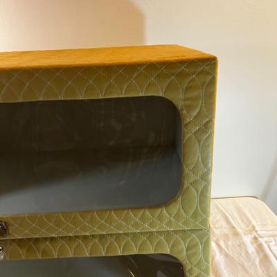 GOLD Closet Cubbies NEAT!