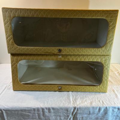 GOLD Closet Cubbies NEAT!