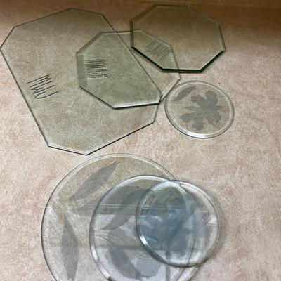 Glass Trivets Round and octagon