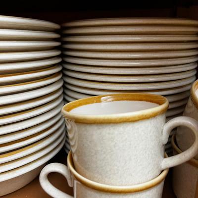 Mikasa Stoneware Sunflower Design Melissa Pattern Plus Extra Amber Tumblers 