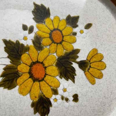 Mikasa Stoneware Sunflower Design Melissa Pattern Plus Extra Amber Tumblers 