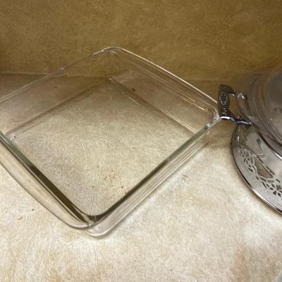 Pyrex: Brown, Round, Square. 