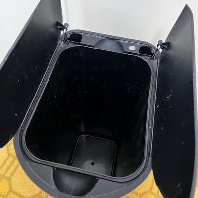 30 Liter Garbage Can 