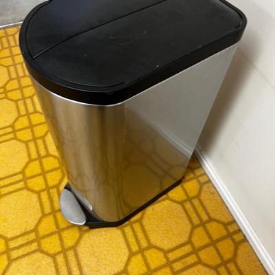 30 Liter Garbage Can 