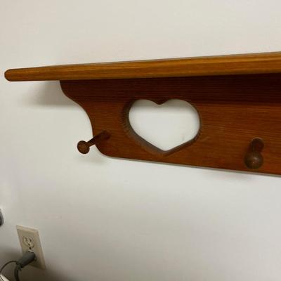 Pine Shelf w/Pegs