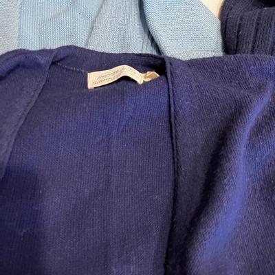 VINTAGE 1960's sweaters 