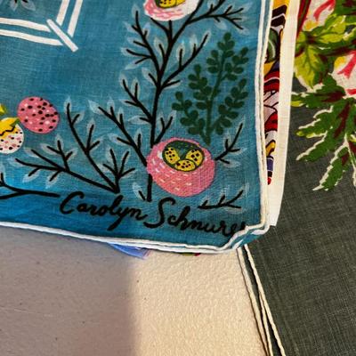 Lots of Vintage Women's Handkerchiefs 
