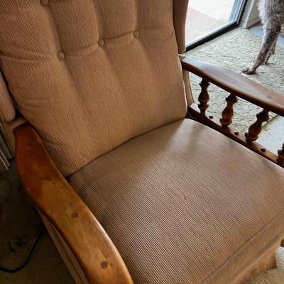 Colonial Style Rocker 