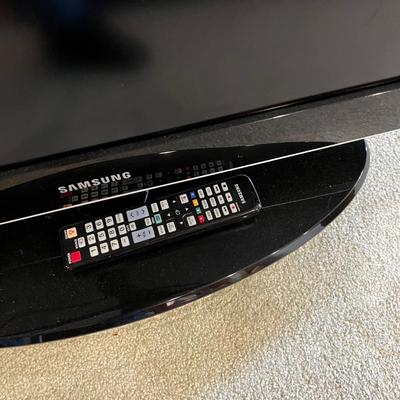 46" Samsung Television with Remote