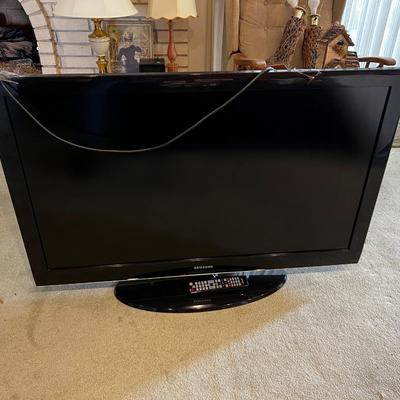 46" Samsung Television with Remote