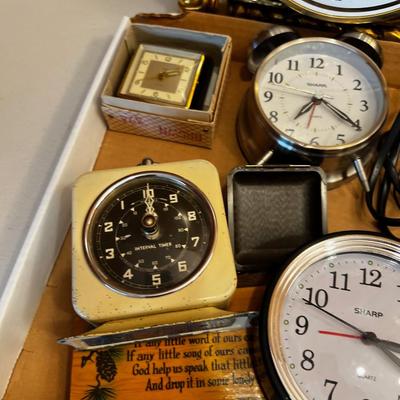 Large Lot of Clocks 