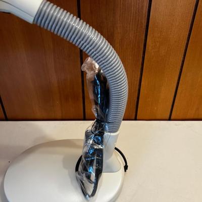 Bell Howell Desk Lamp 