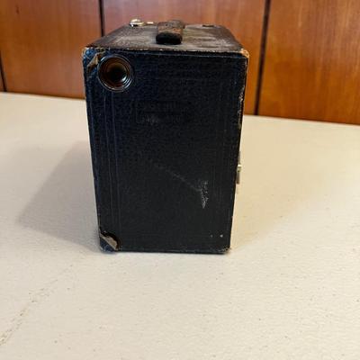 Antique Eastman Kodak No. 2 Brownie Model B Camera, VINTAGE