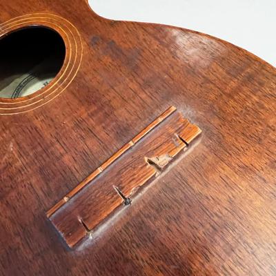 Jonah Kumalae Honolulu Ukulele Antique! 