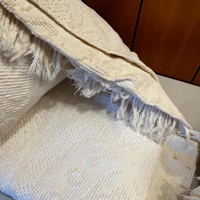 Large lot of Chenille Bed Spreads (4)