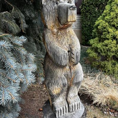 Carved Wood Bear Pine