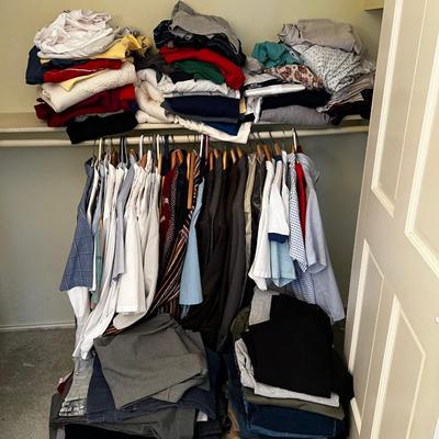 Closet full of Men's Clothes 42 Top 38 Bottoms Extra Large