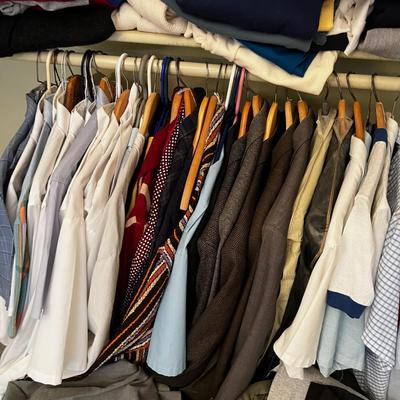 Closet full of Men's Clothes 42 Top 38 Bottoms Extra Large