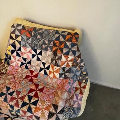 Patchwork Quilts Yellow trim Yellow Back