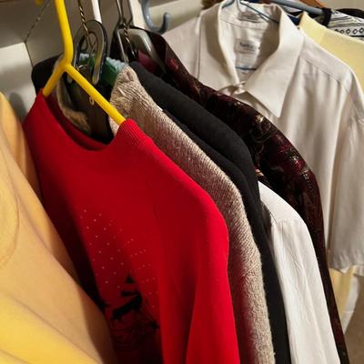 Lot of Women's Clothes Sm-Med.