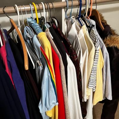 Lot of Women's Clothes Sm-Med.