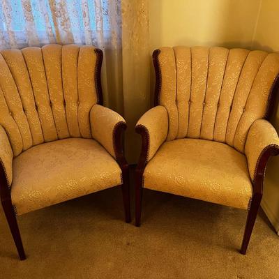 2 A Pair of Duncan Fife Tufted Chairs 