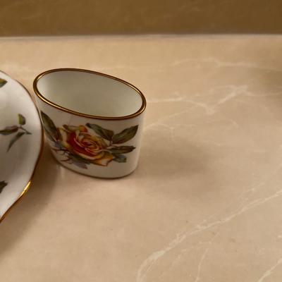 Fine Bone China Makeup Dresser Set.